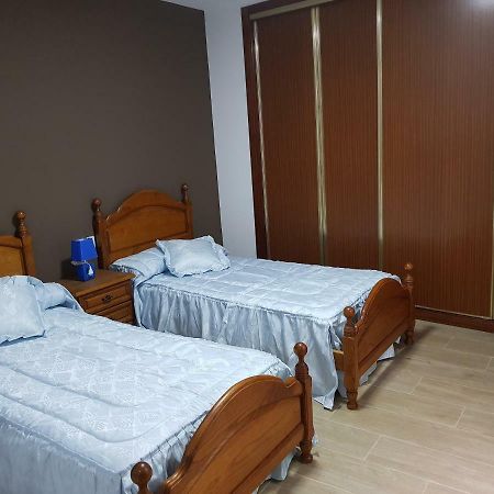 Апартаменты Apartamento Bueu Familiar Понтеведра Экстерьер фото